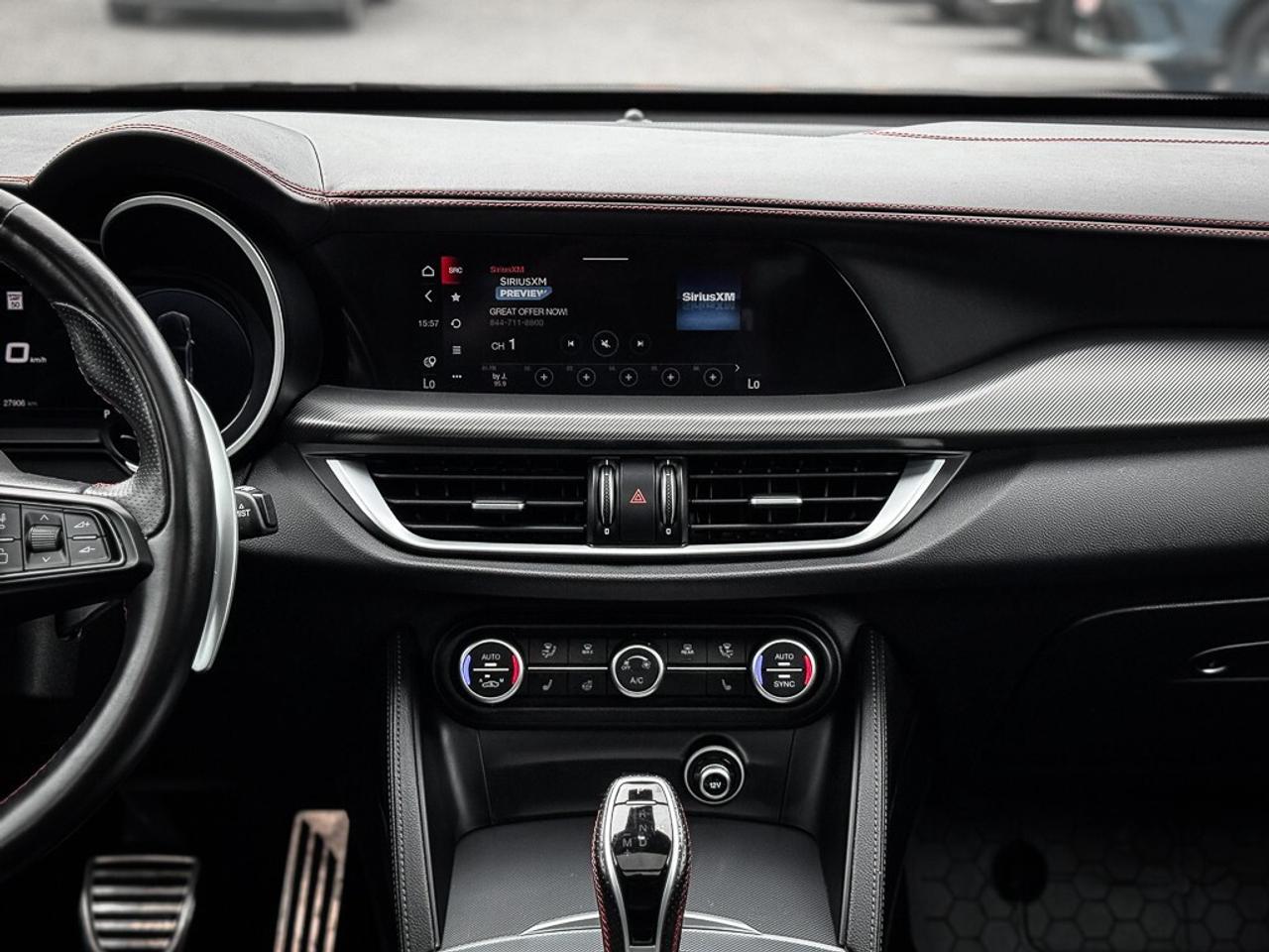 2024 Alfa Romeo Stelvio TI Photo