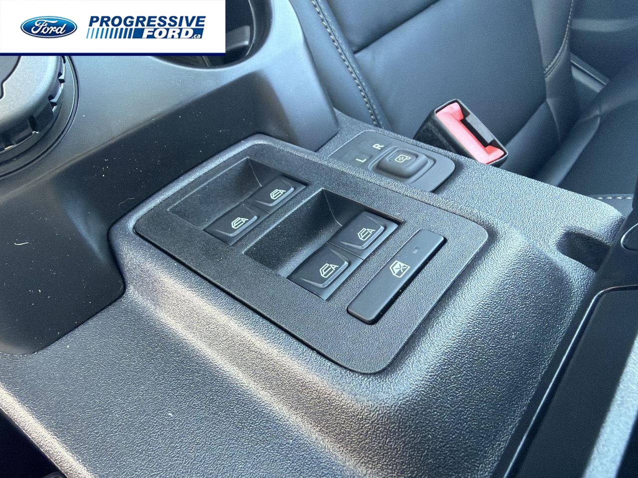 2026 Ford Bronco Badlands 4dr 4x4 Photo