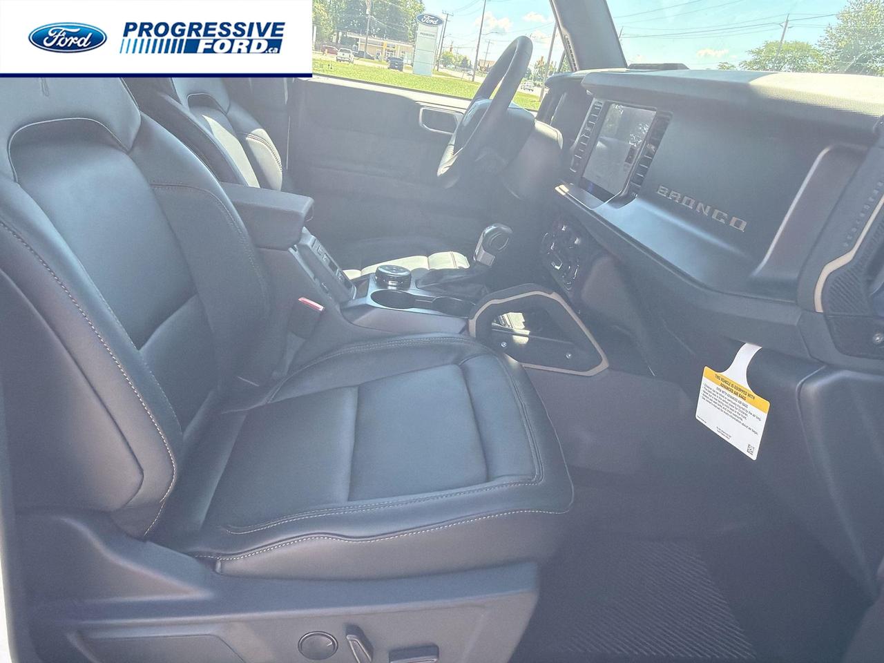 2026 Ford Bronco Badlands 4dr 4x4 Photo