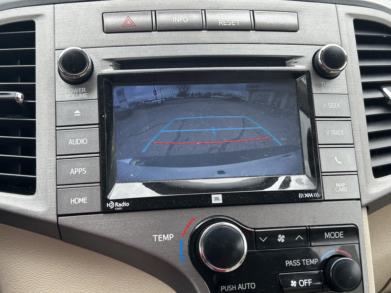 2016 Toyota Venza Limited   LOW KM Photo