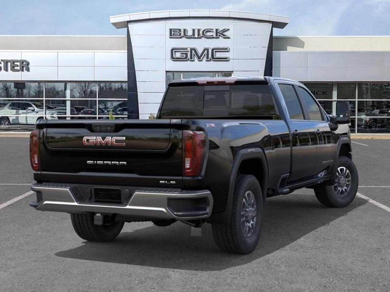 2026 GMC Sierra 3500HD 4WD Crew Cab Long Box SLE Photo4