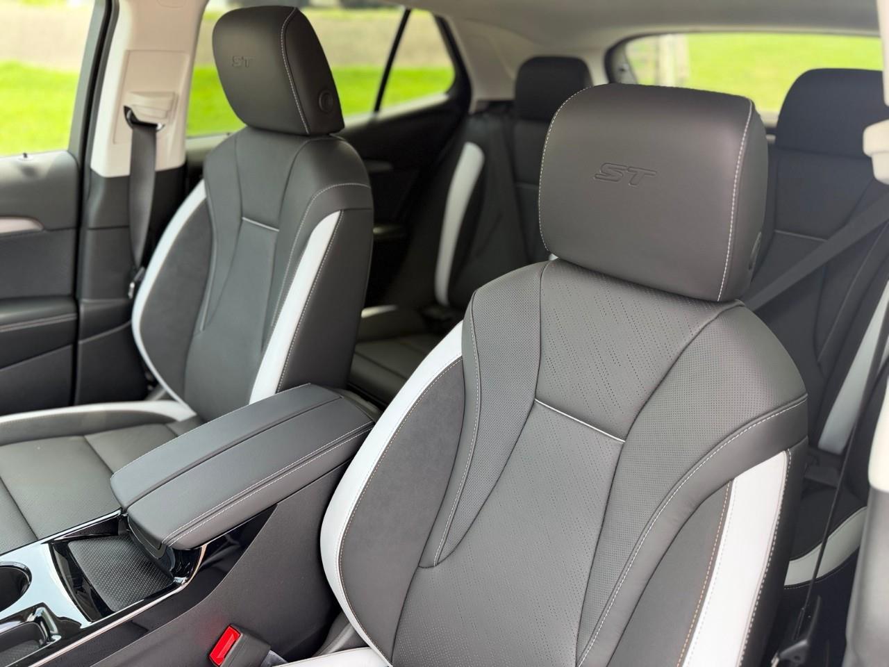 2026 Buick Envision Sport Touring 4dr All-Wheel Drive Photo