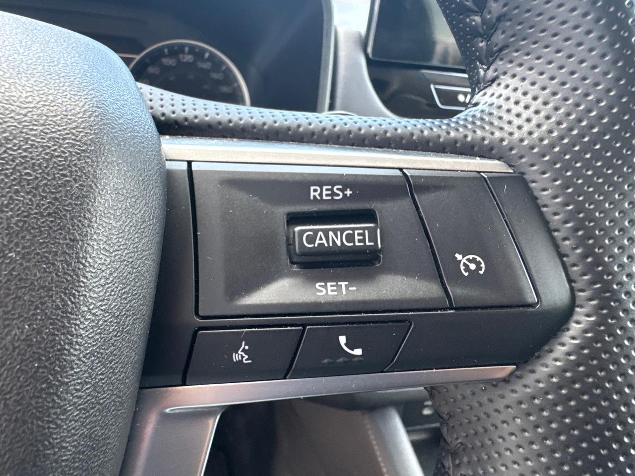 2025 Mitsubishi Outlander ES 4dr S-AWC Photo