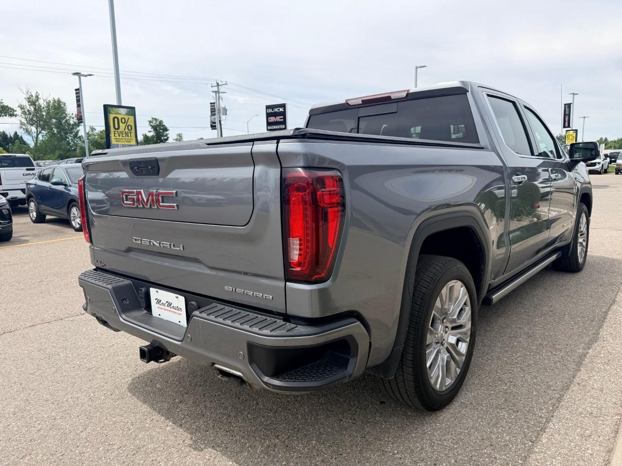 2021 GMC Sierra 1500 Crew Cab Short Box 4-Wheel Drive Denali Photo