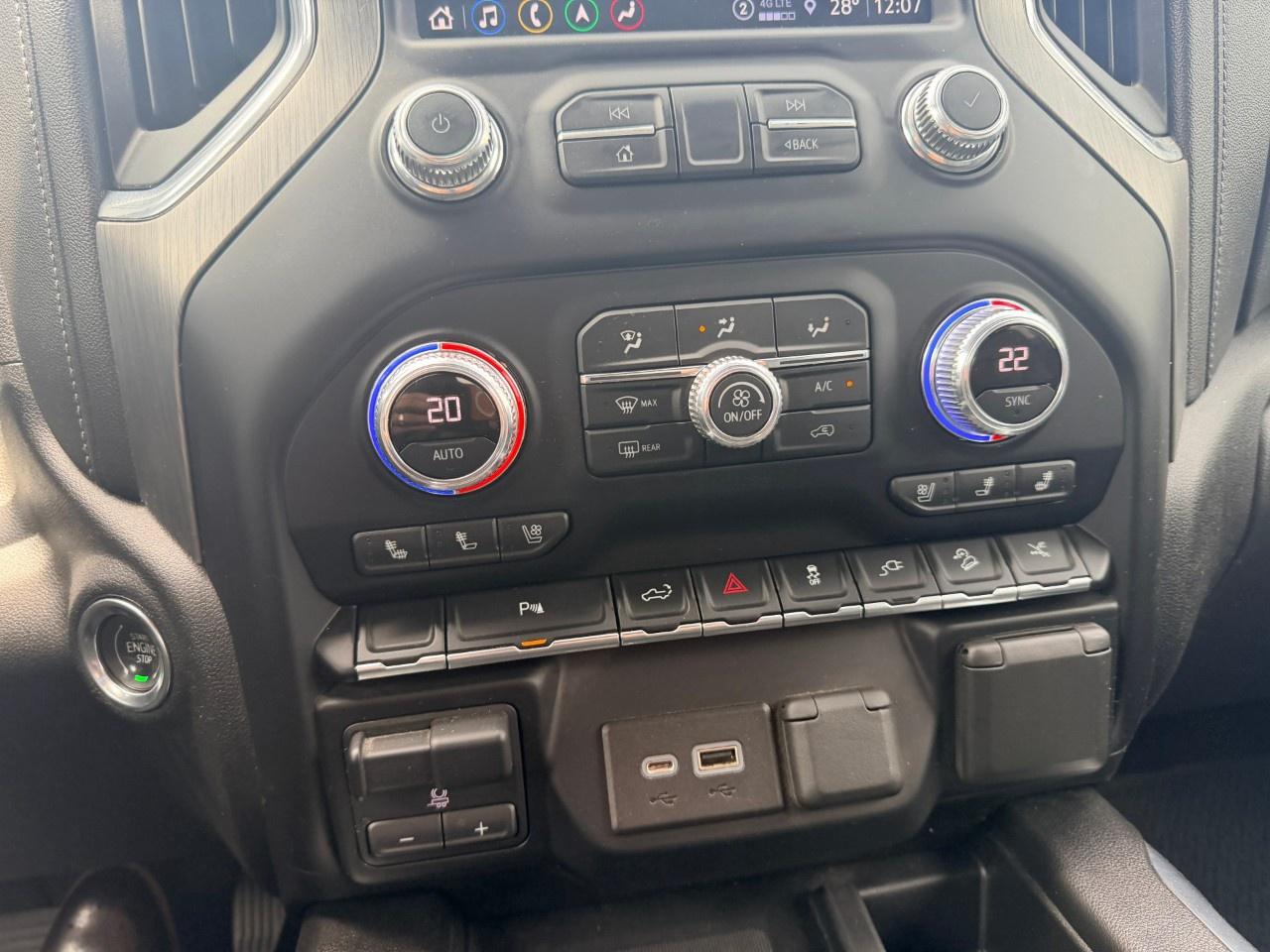 2021 GMC Sierra 1500 Crew Cab Short Box 4-Wheel Drive Denali Photo