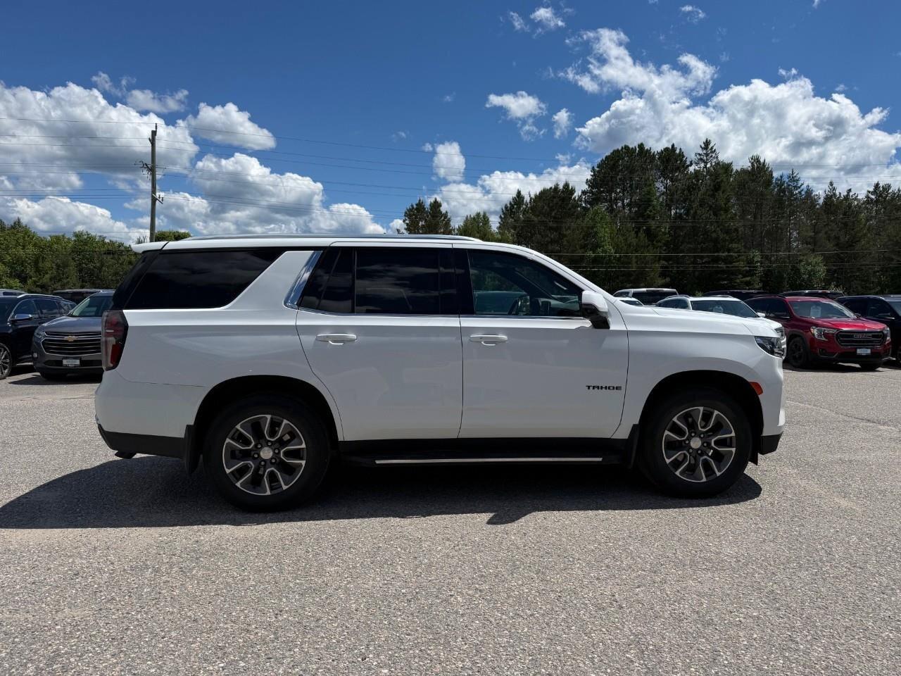 2022 Chevrolet Tahoe 4WD 4dr LT Photo