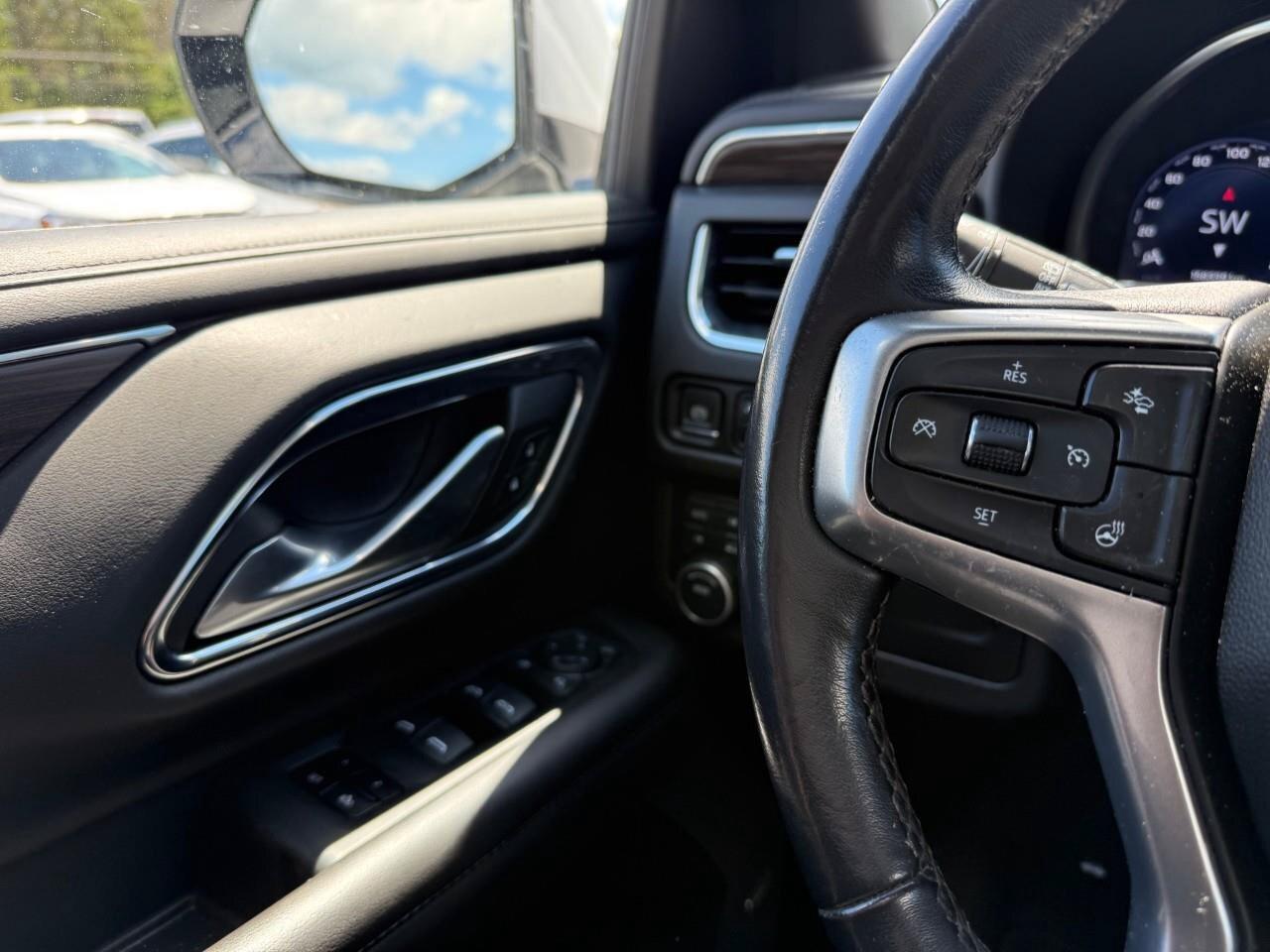 2022 Chevrolet Tahoe 4WD 4dr LT Photo