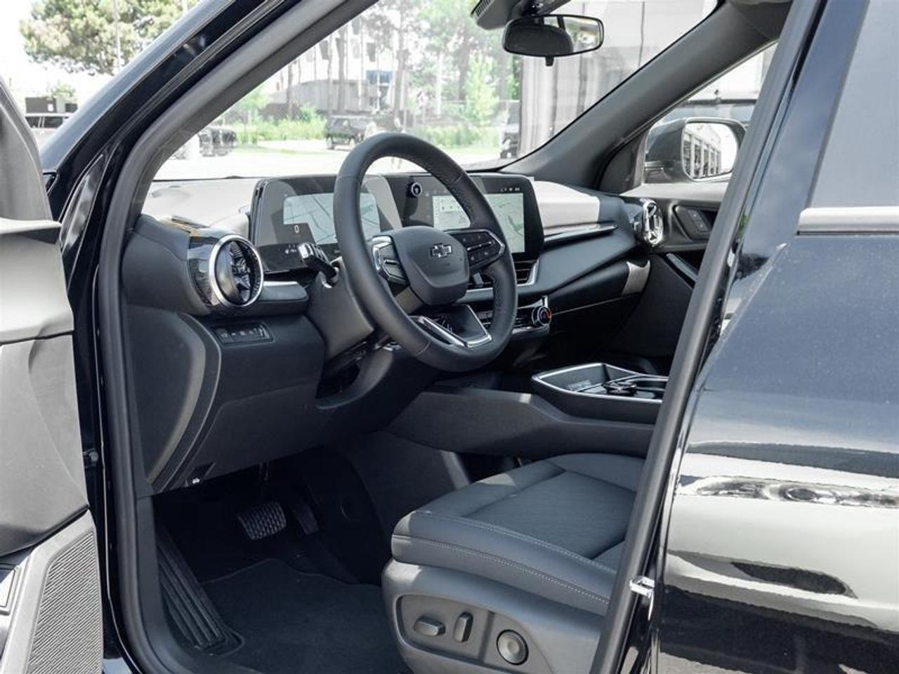 2027 Chevrolet Equinox LT 4dr All-Wheel Drive Photo