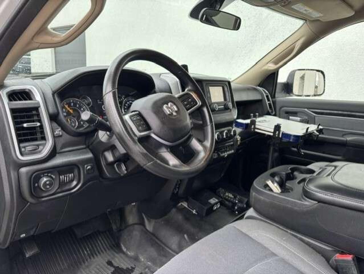2019 RAM 2500 BIG HORN CREW CAB 6'4 BOX Camera-1 OWNER-CERTIFIED Photo
