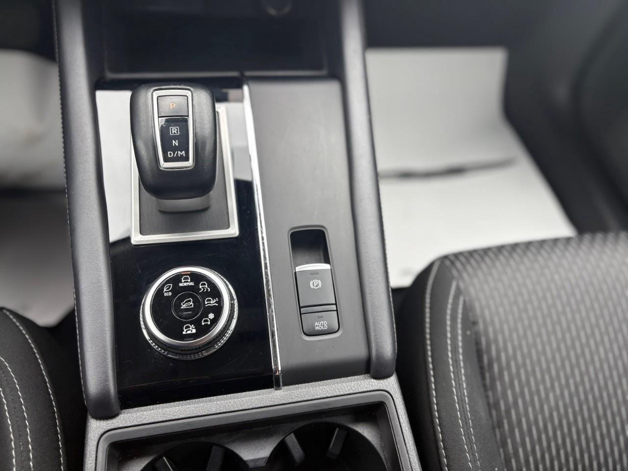 2024 Mitsubishi Outlander ES 4dr S-AWC Photo
