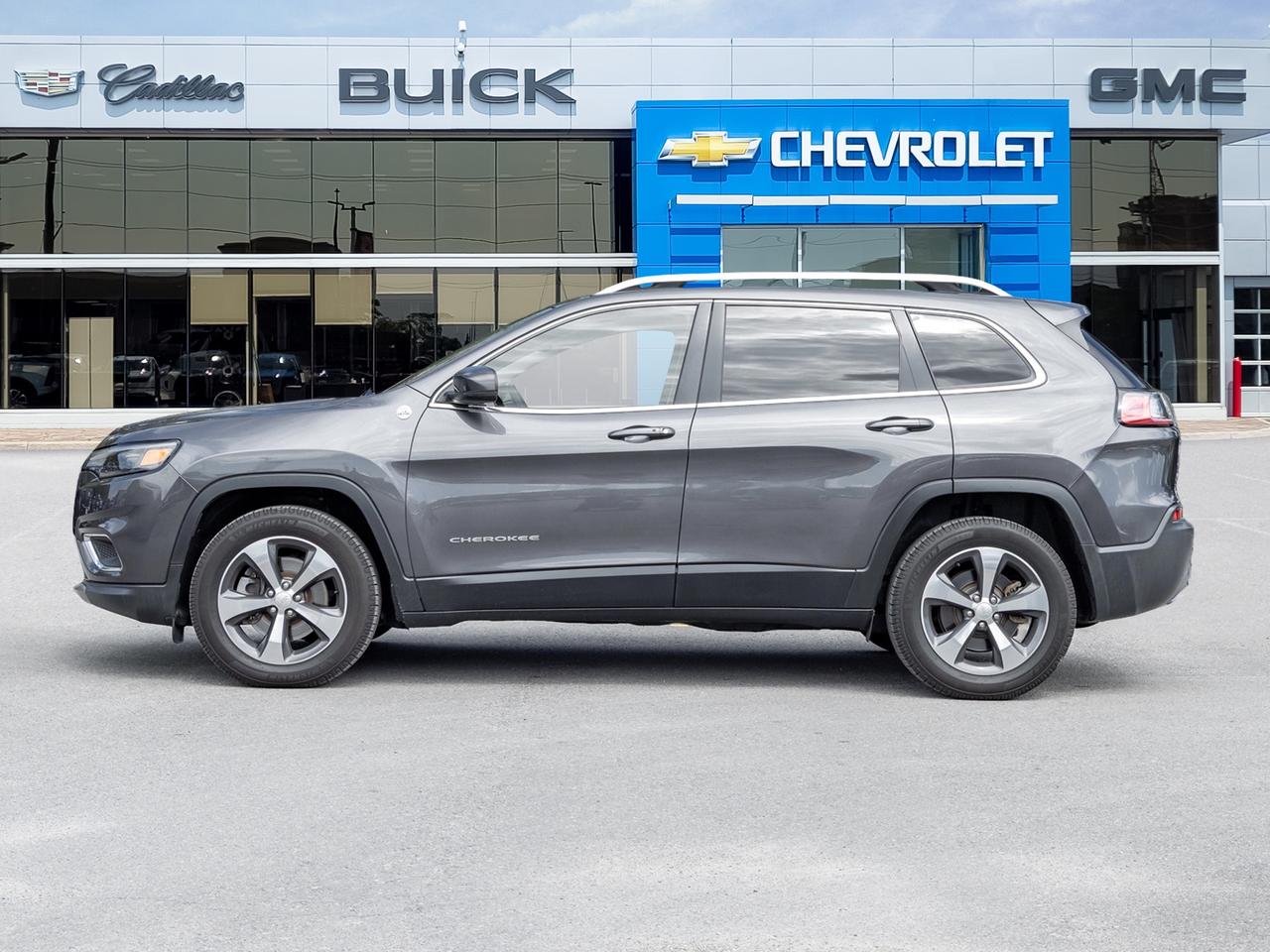 2019 Jeep Cherokee 4x4   Panoramic Sunroof   Navigation   Leather Photo