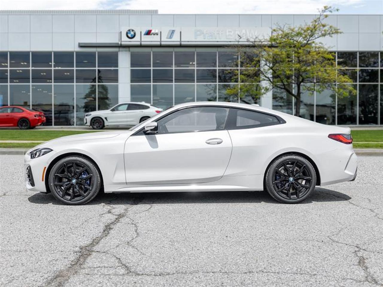 2027 BMW 430 i xDrive 2dr All-Wheel Drive Coupe Photo