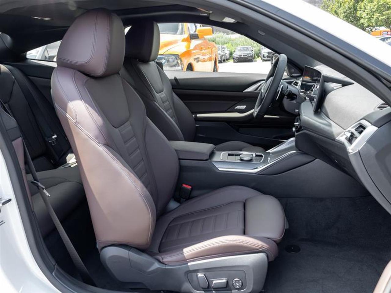 2027 BMW 430 i xDrive 2dr All-Wheel Drive Coupe Photo