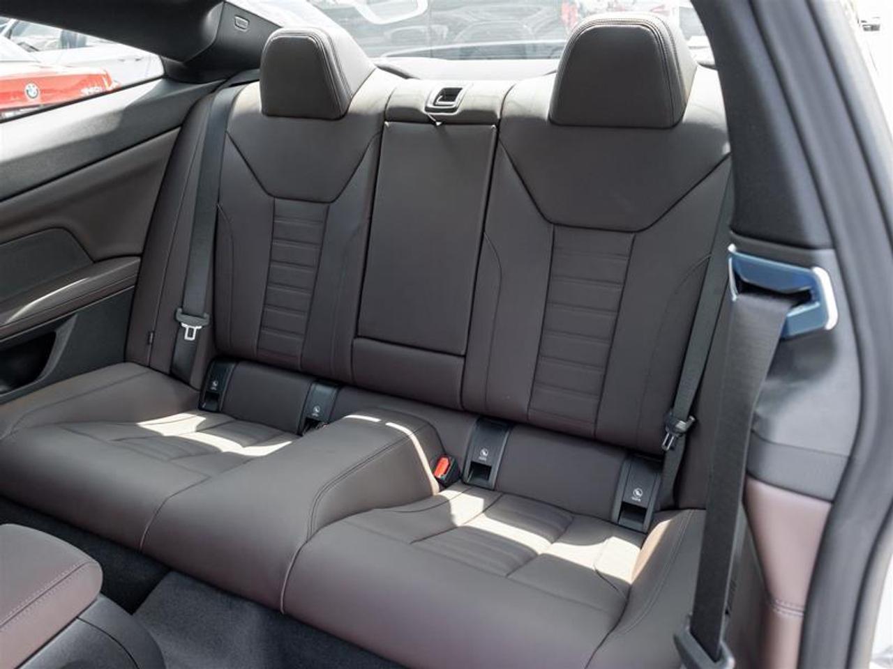 2027 BMW 430 i xDrive 2dr All-Wheel Drive Coupe Photo