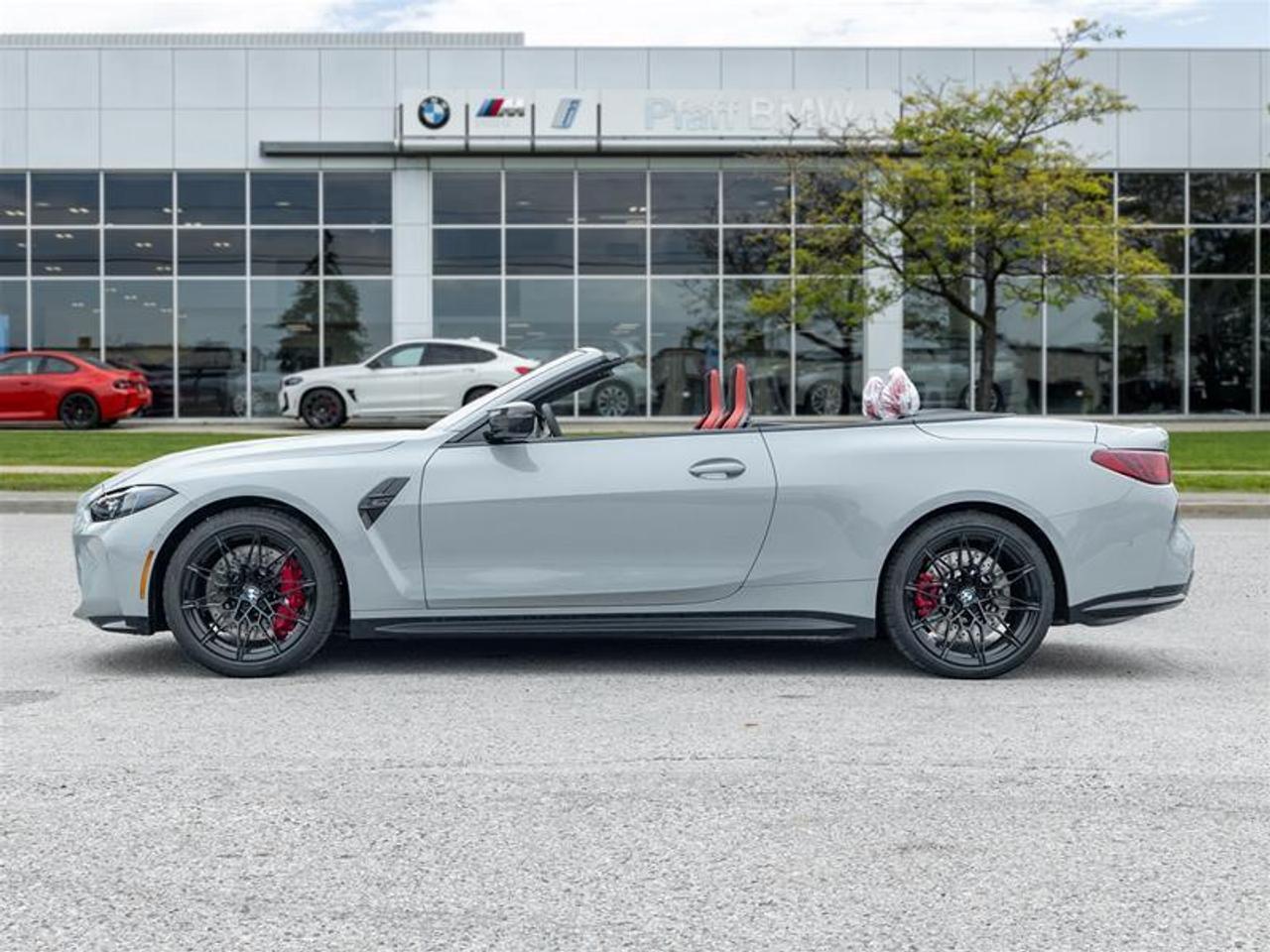 2027 BMW M4 Competition 2dr All-Wheel Drive Cabriolet Photo3