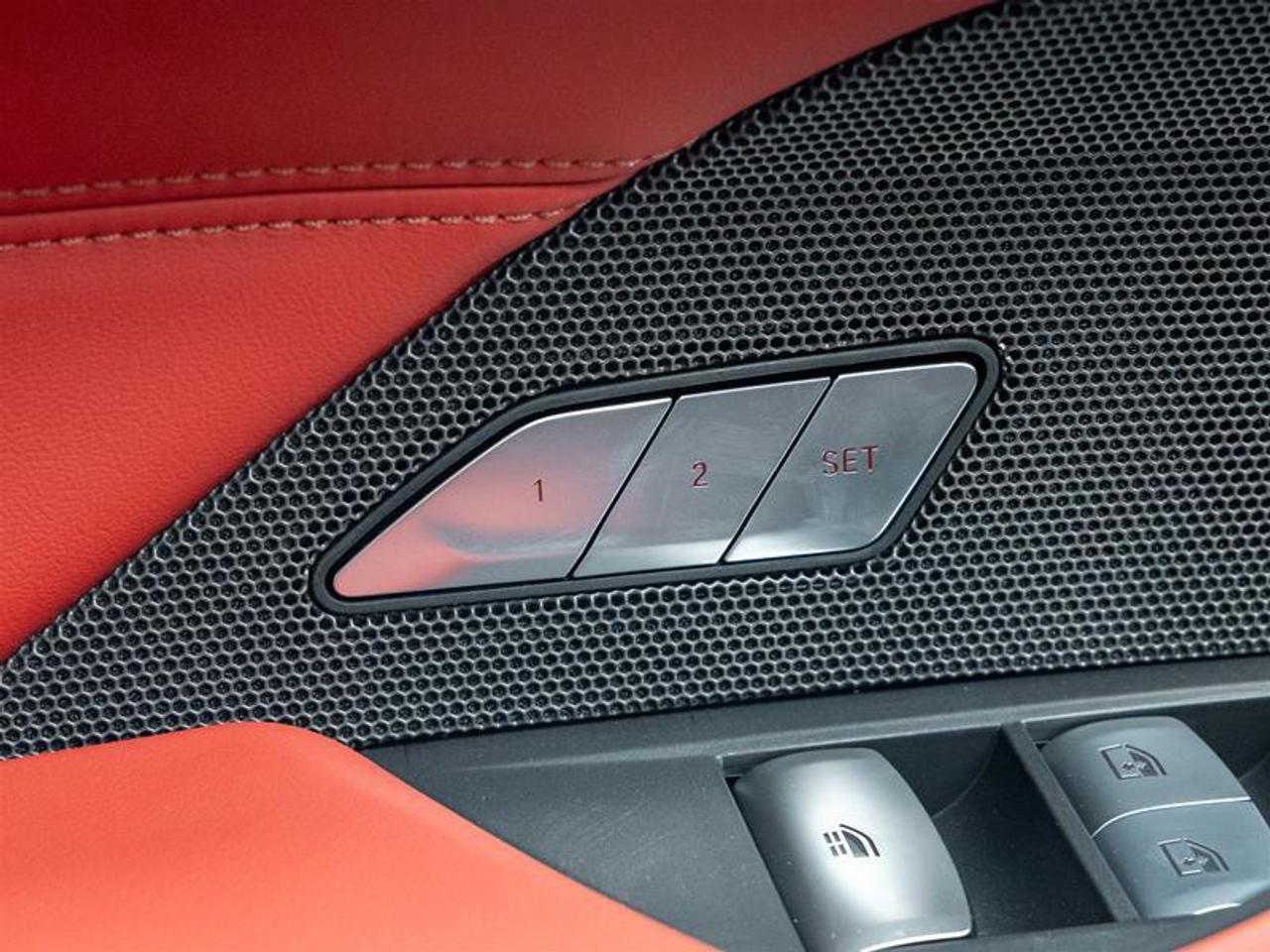 2027 BMW M4 Competition 2dr All-Wheel Drive Cabriolet Photo