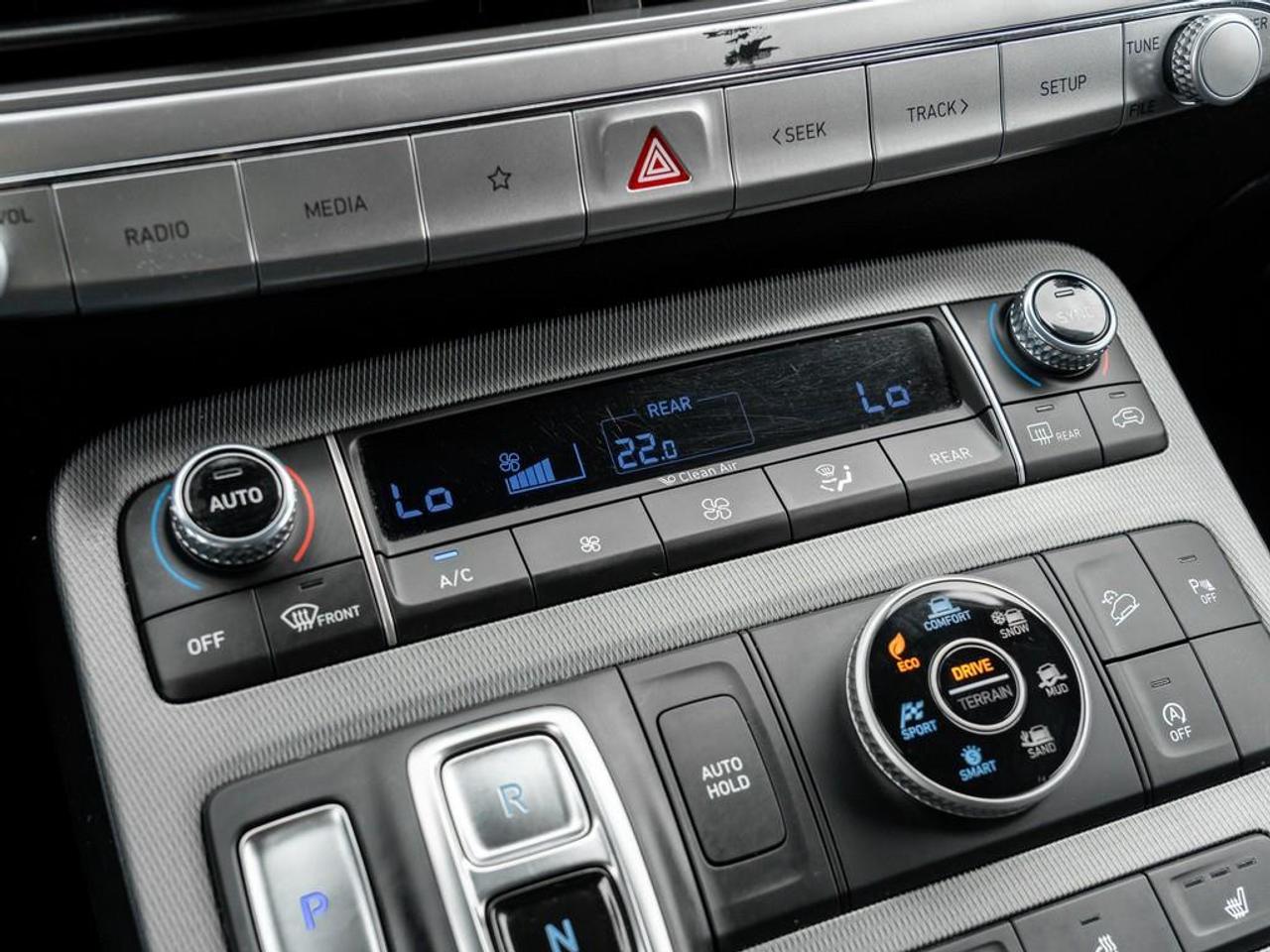 2021 Hyundai PALISADE Preferred 4dr All-Wheel Drive Photo