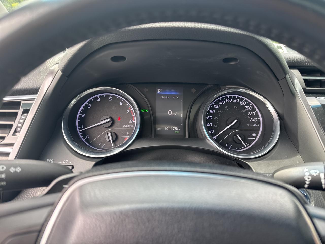 2018 Toyota Camry SE Upgrade Photo