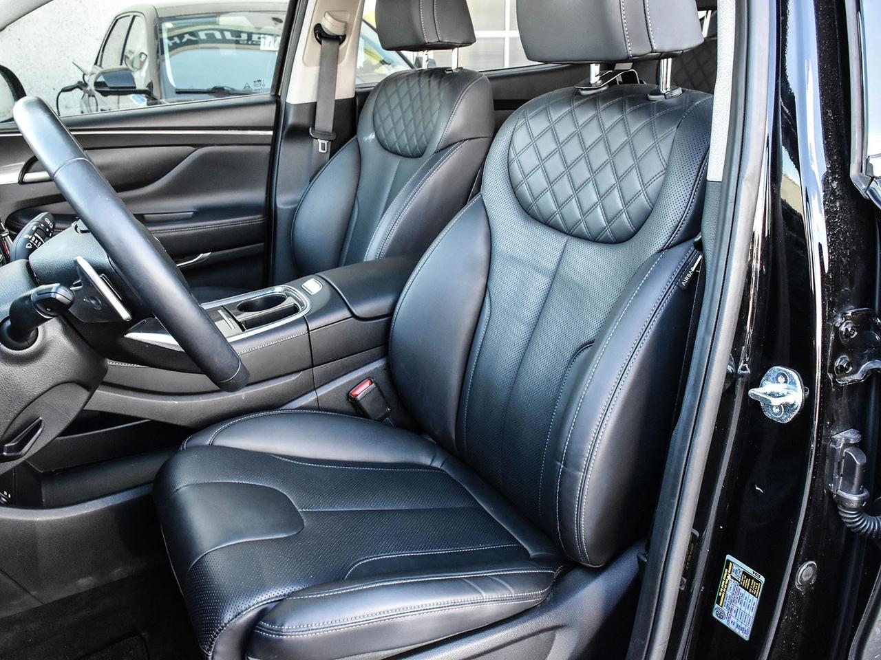 2023 Hyundai Santa Fe Hybrid Luxury Photo