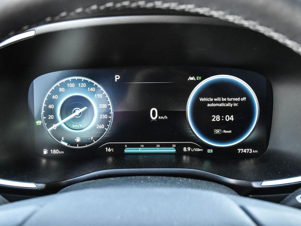 2023 Hyundai Santa Fe Hybrid Luxury Photo
