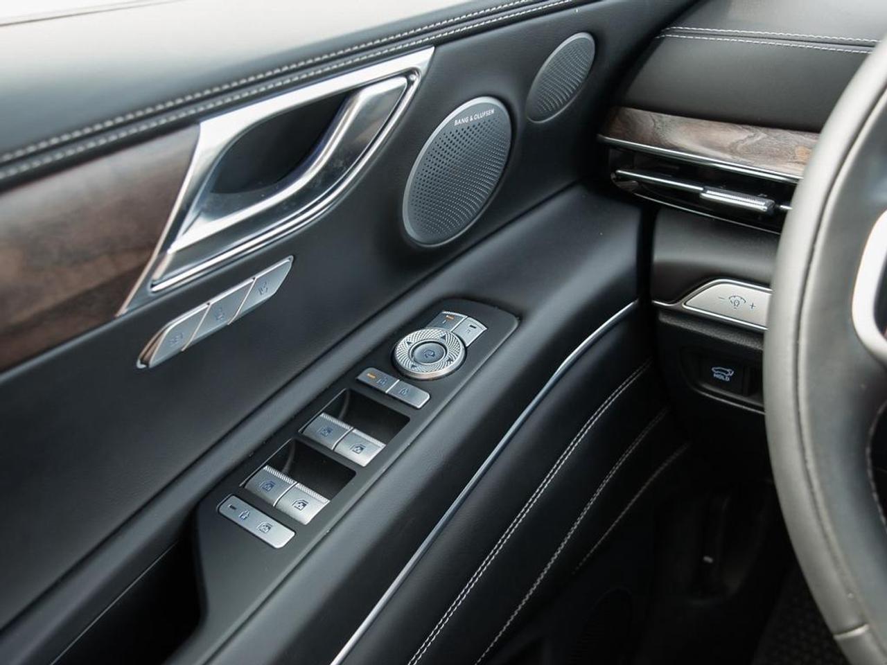 2025 Genesis GV80  Photo