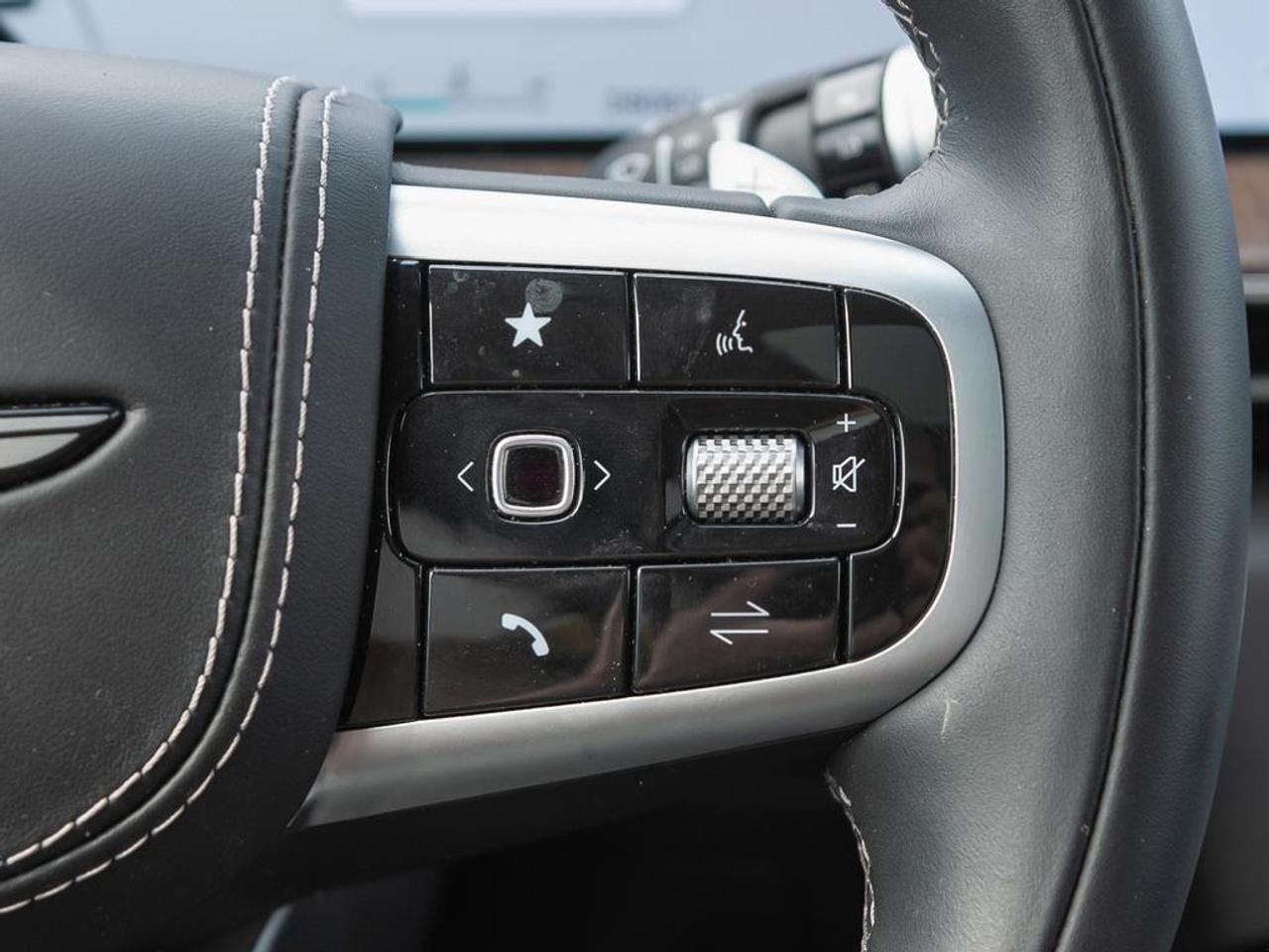 2025 Genesis GV80  Photo