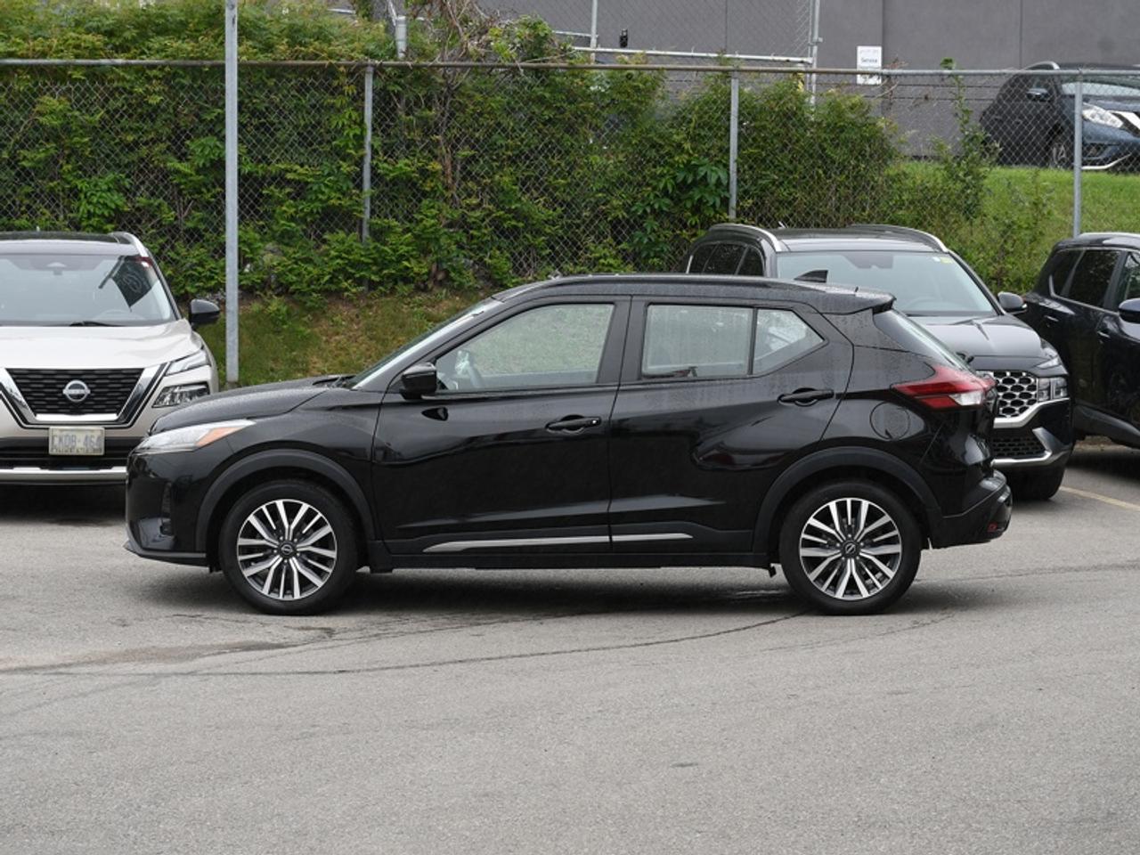 2024 Nissan Kicks SR   CarPlay   Android Auto   Heated Seats & Steer Photo