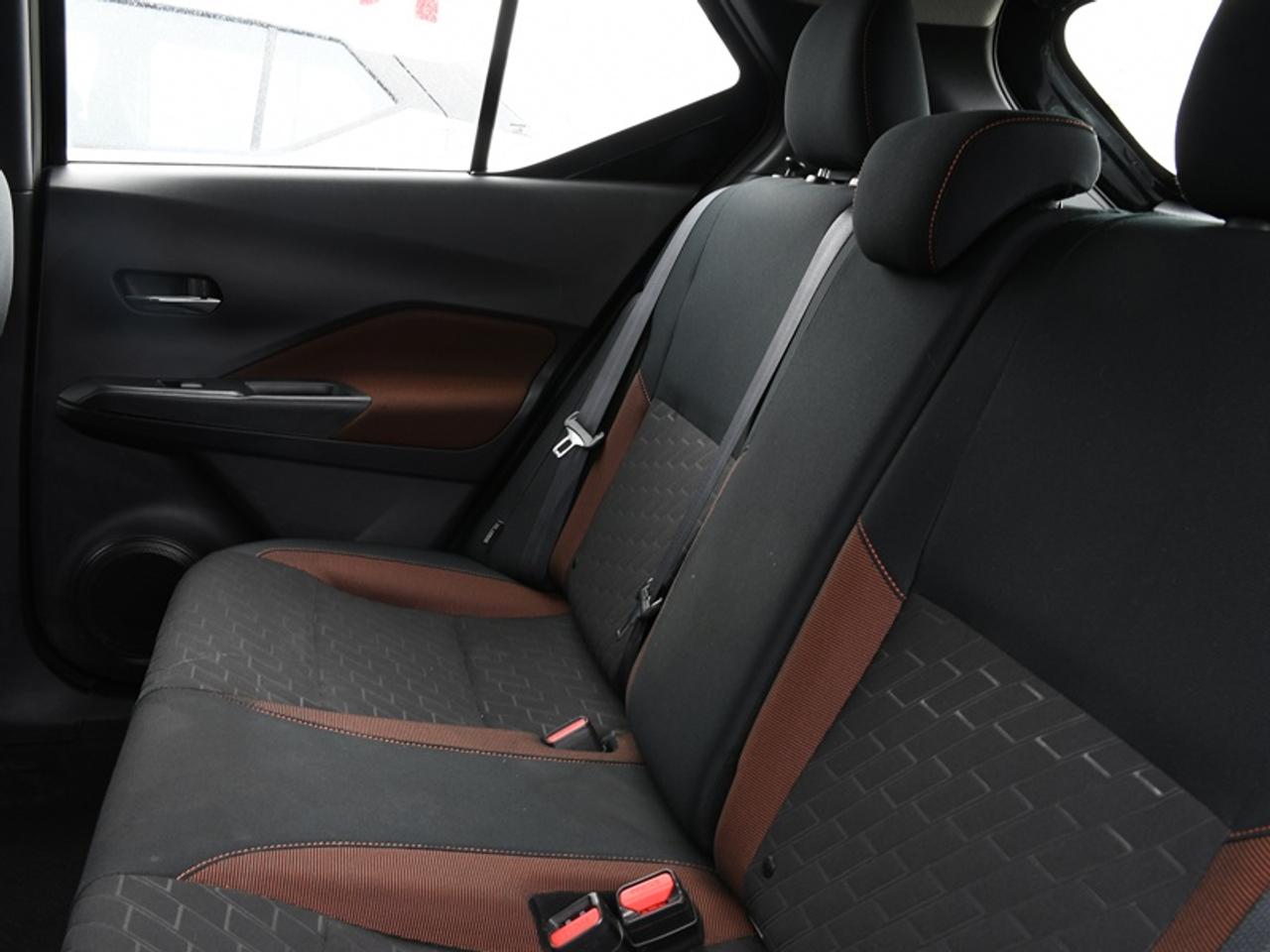 2024 Nissan Kicks SR   CarPlay   Android Auto   Heated Seats & Steer Photo