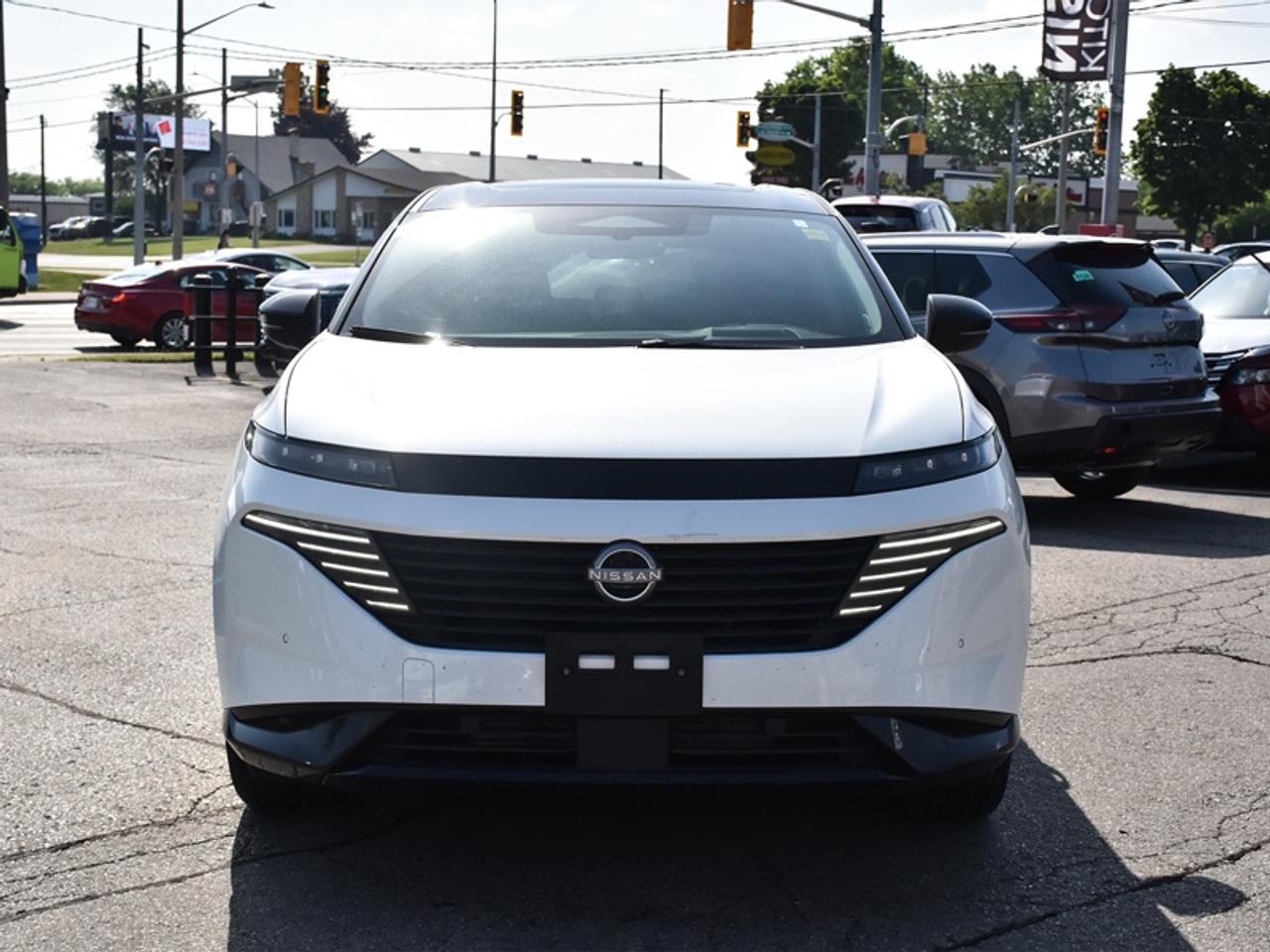 2025 Nissan Murano Platinum   Leather   Roof   Navi   360 Camera   Massaging Seats Photo3