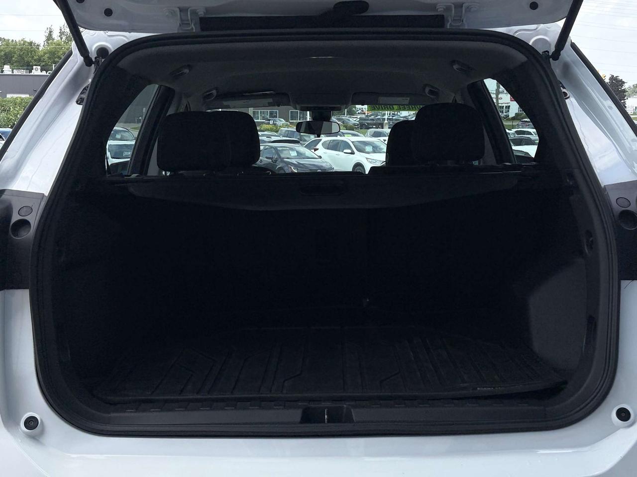 2023 Chevrolet Equinox LS Photo