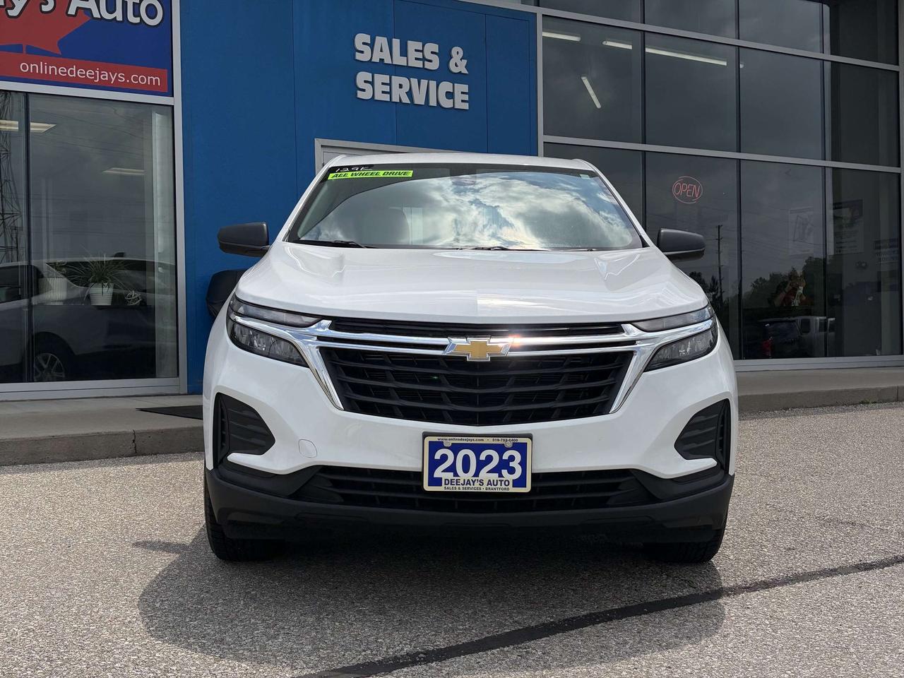 2023 Chevrolet Equinox LS Photo