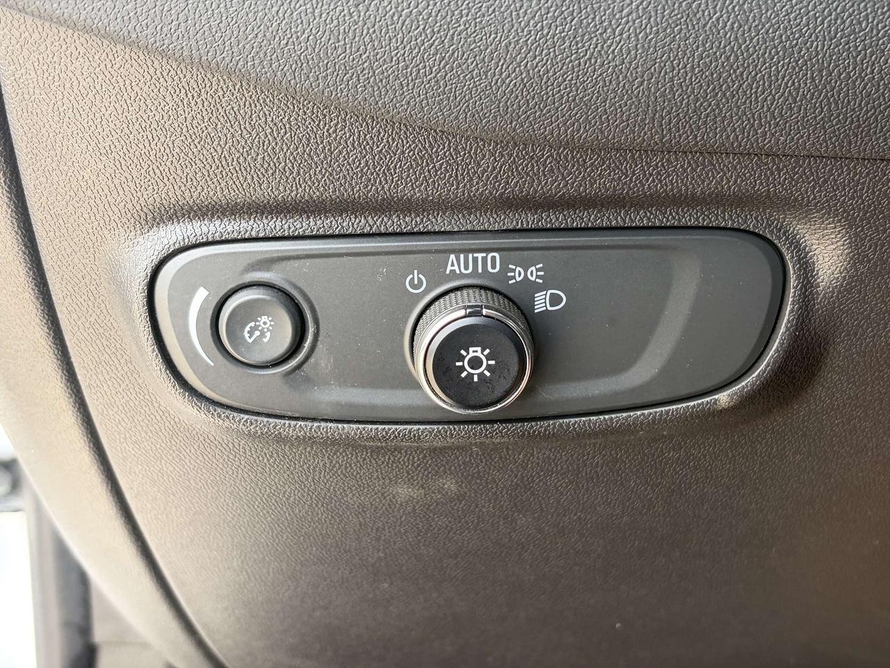 2023 Chevrolet Equinox LS Photo