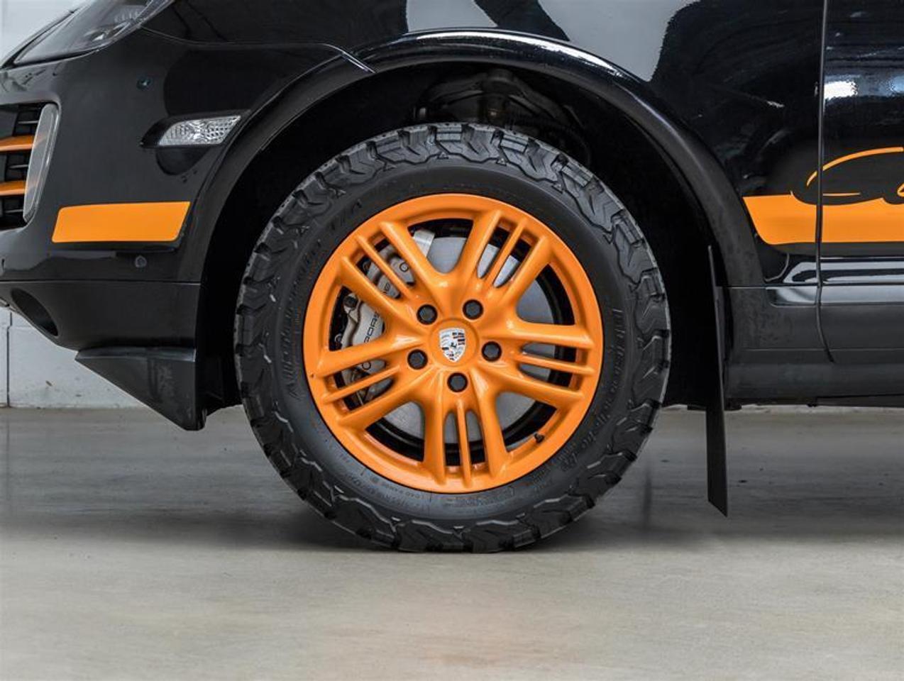 2010 Porsche Cayenne  Photo