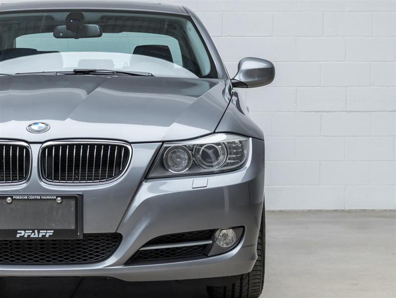 2010 BMW 335i  Photo