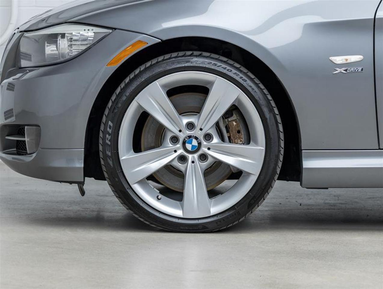 2010 BMW 335i  Photo