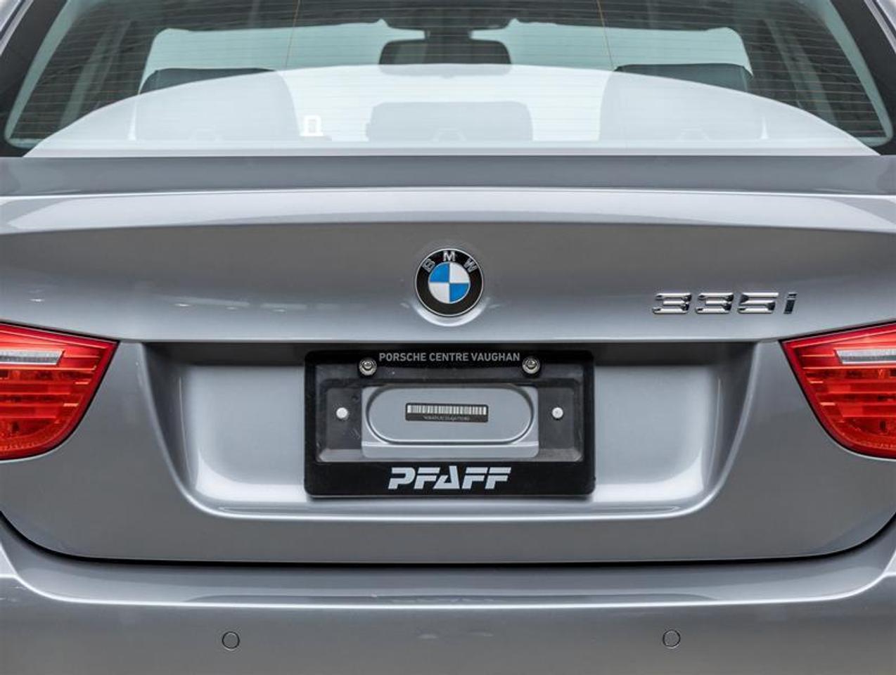 2010 BMW 335i  Photo