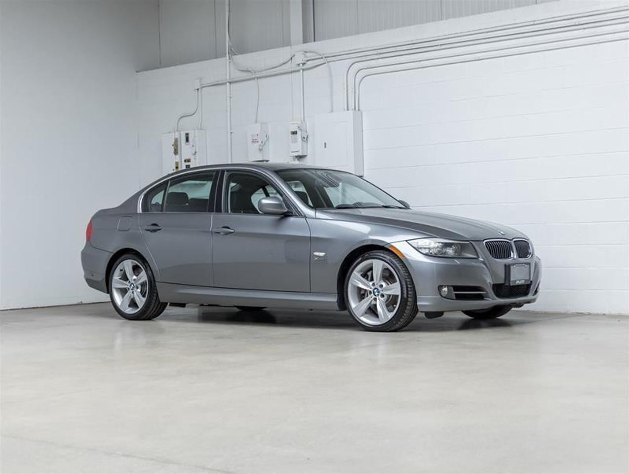 2010 BMW 335i  Photo