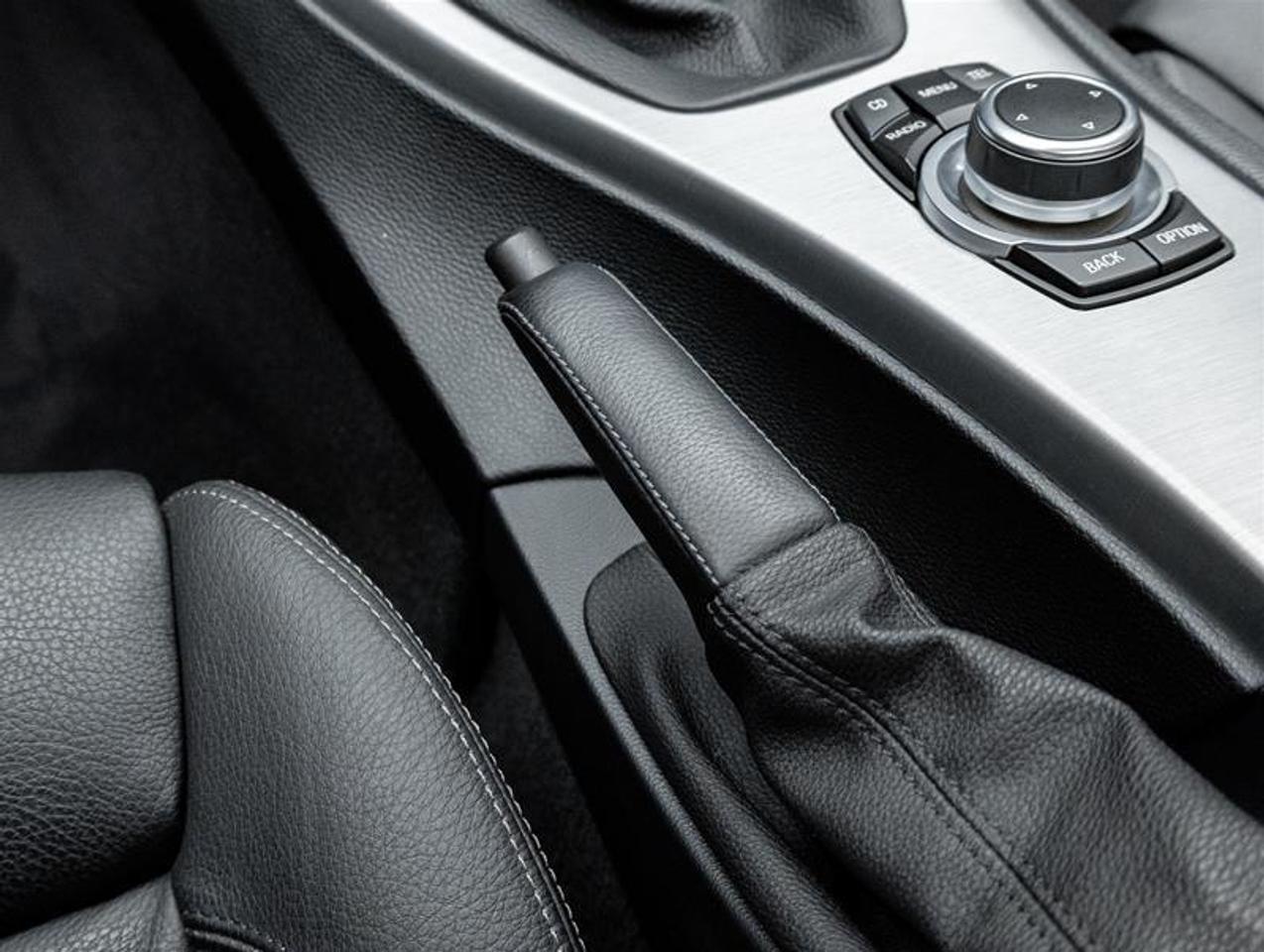 2010 BMW 335i  Photo