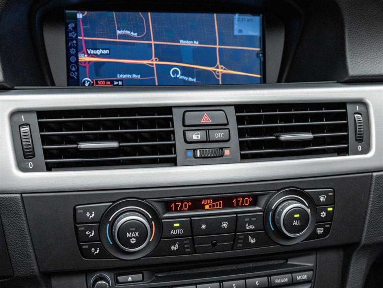 2010 BMW 335i  Photo