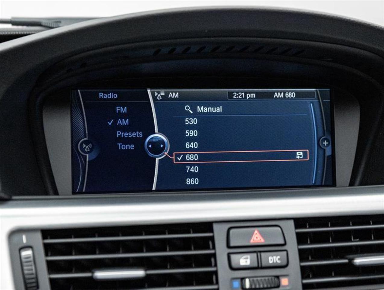 2010 BMW 335i  Photo