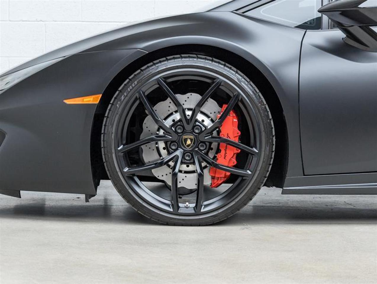2017 Lamborghini Huracan  Photo