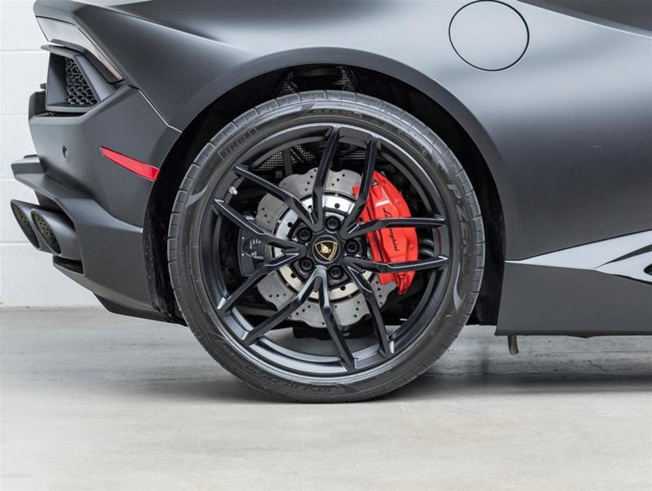 2017 Lamborghini Huracan  Photo