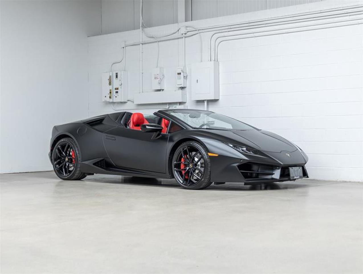2017 Lamborghini Huracan  Photo