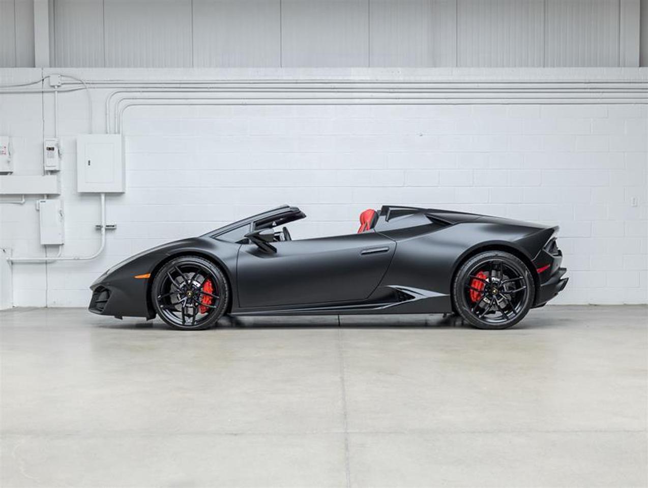 2017 Lamborghini Huracan  Photo