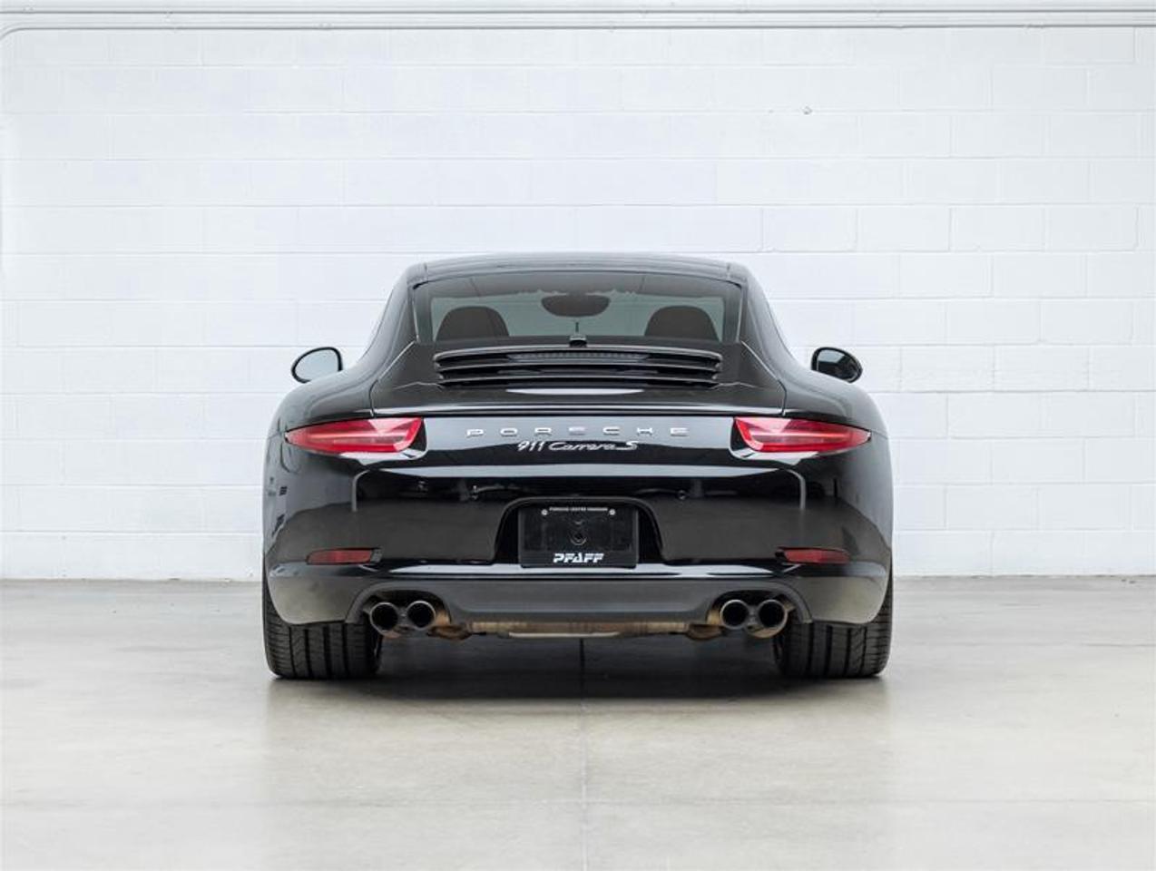 2016 Porsche 911  Photo
