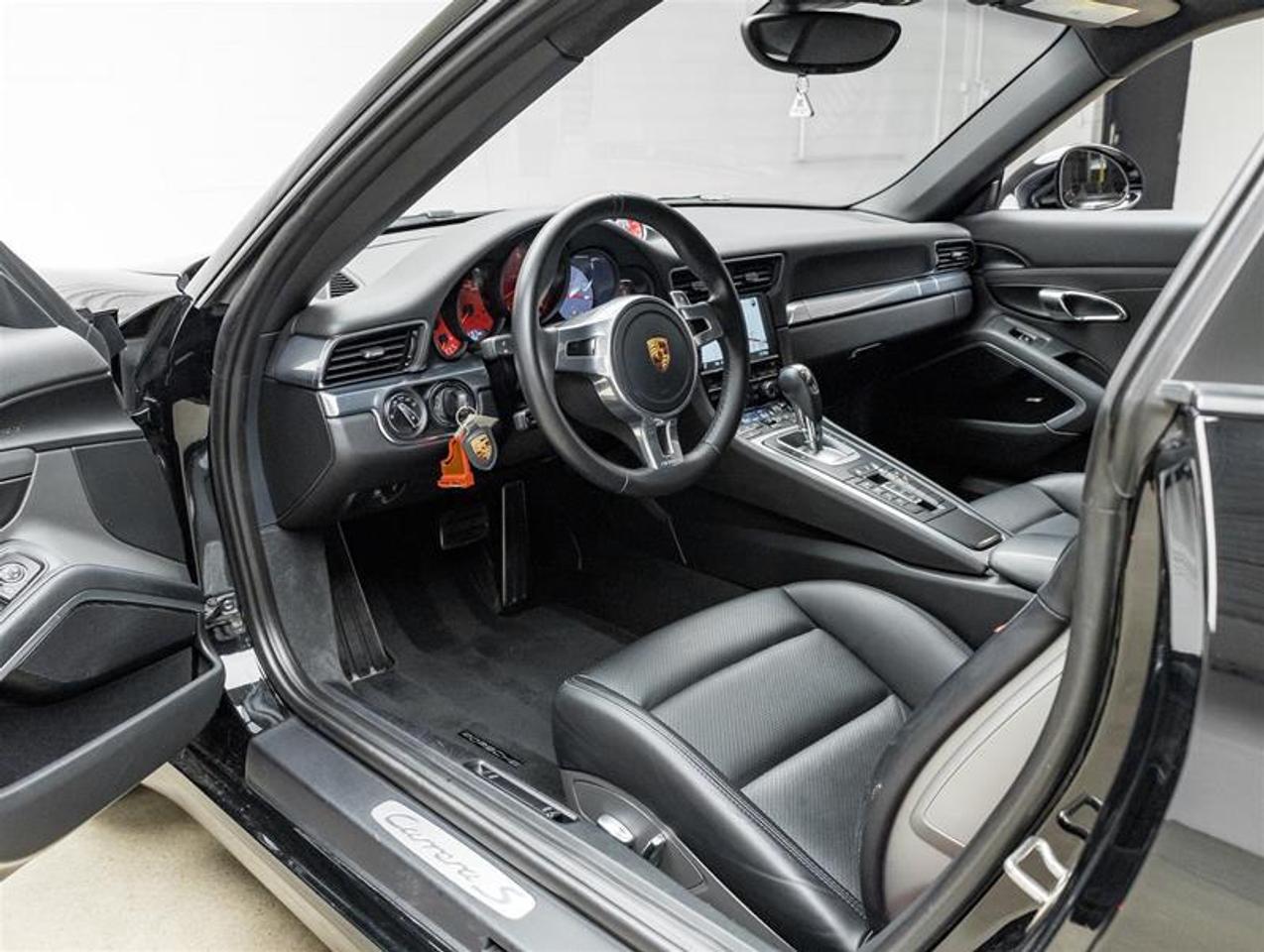 2016 Porsche 911  Photo
