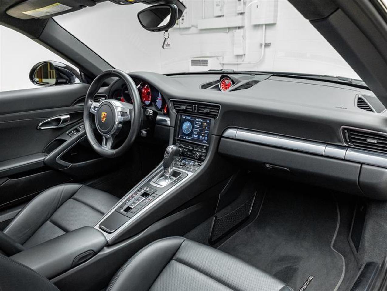 2016 Porsche 911  Photo