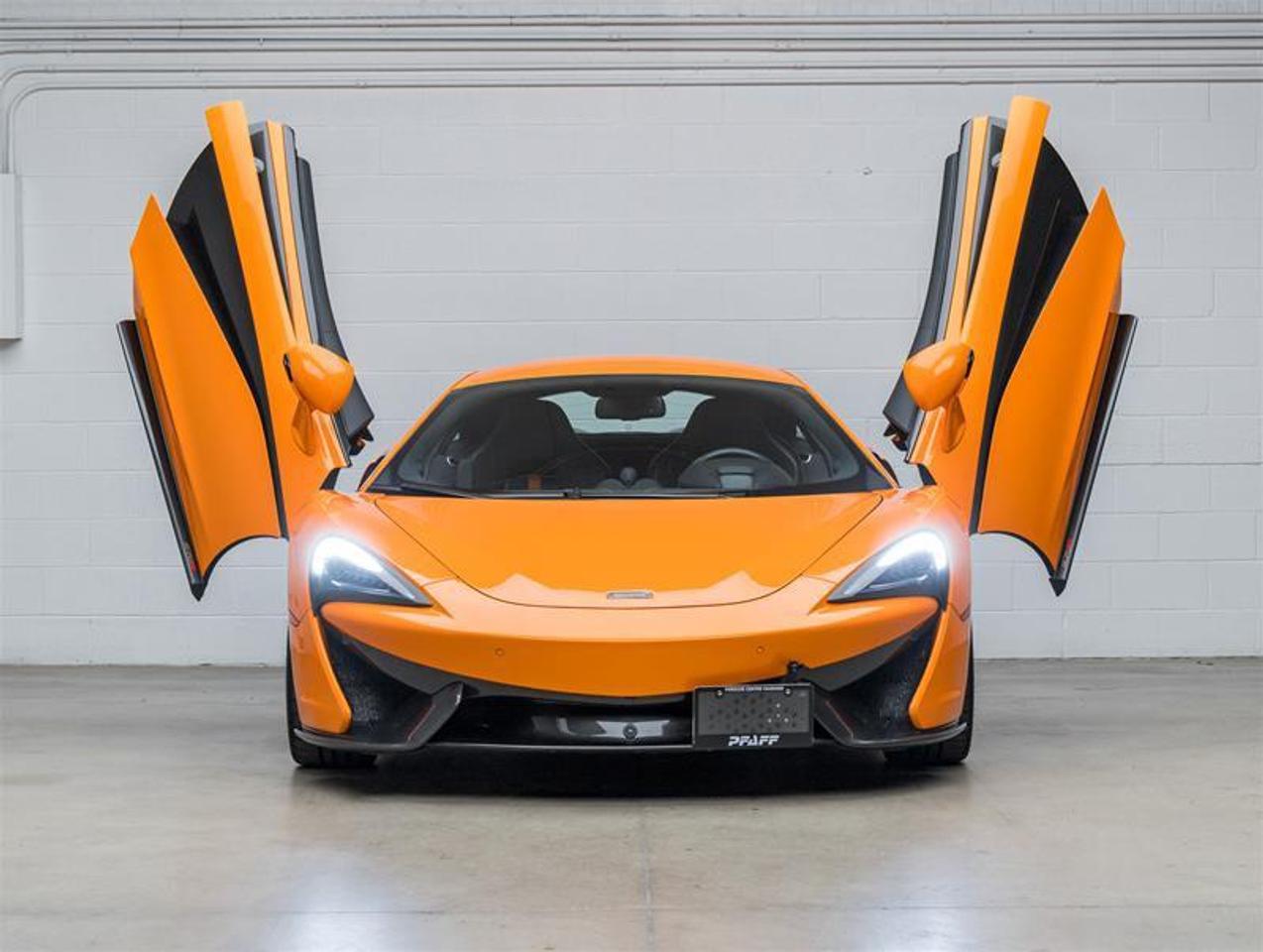 2017 McLaren 570S  Photo3