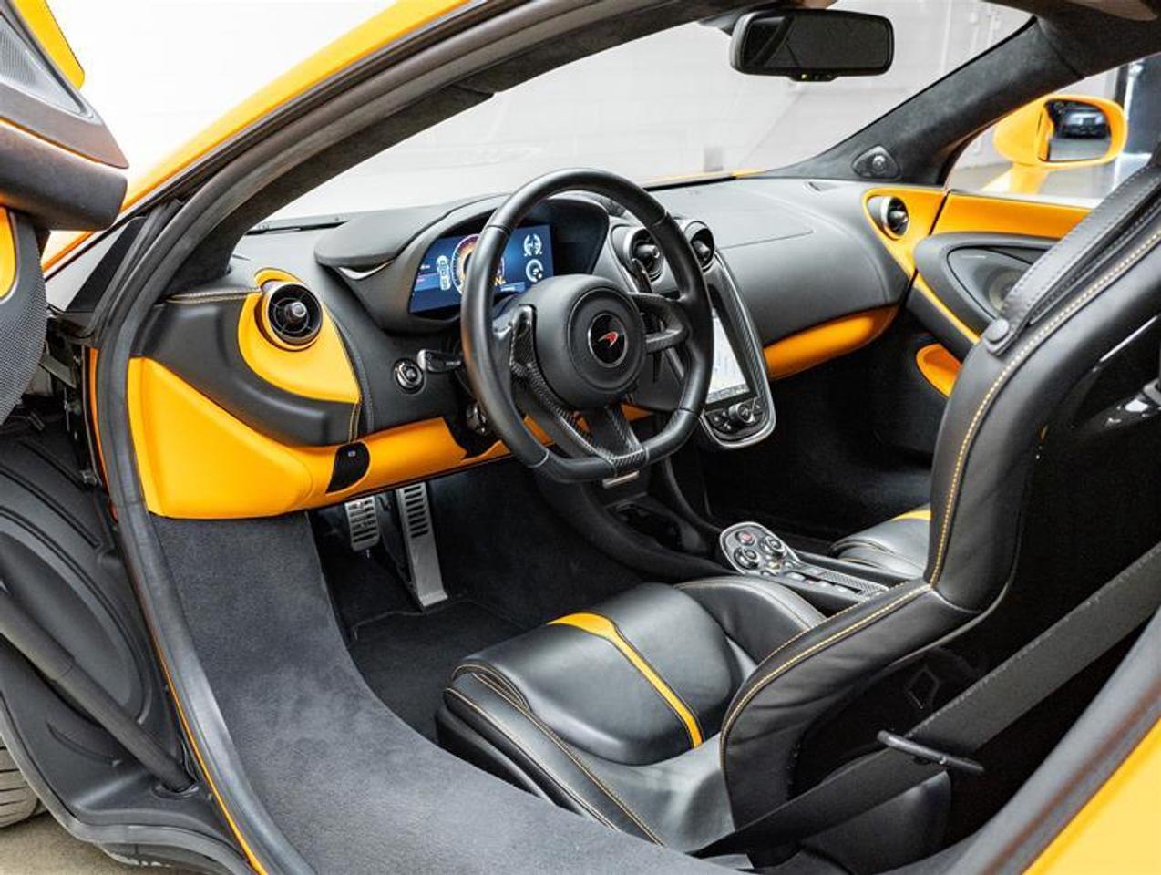 2017 McLaren 570S  Photo