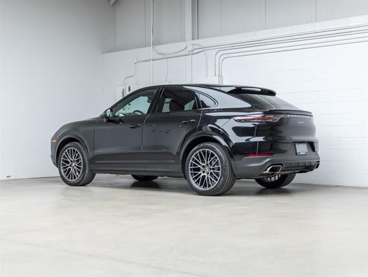 2023 Porsche Cayenne  Photo